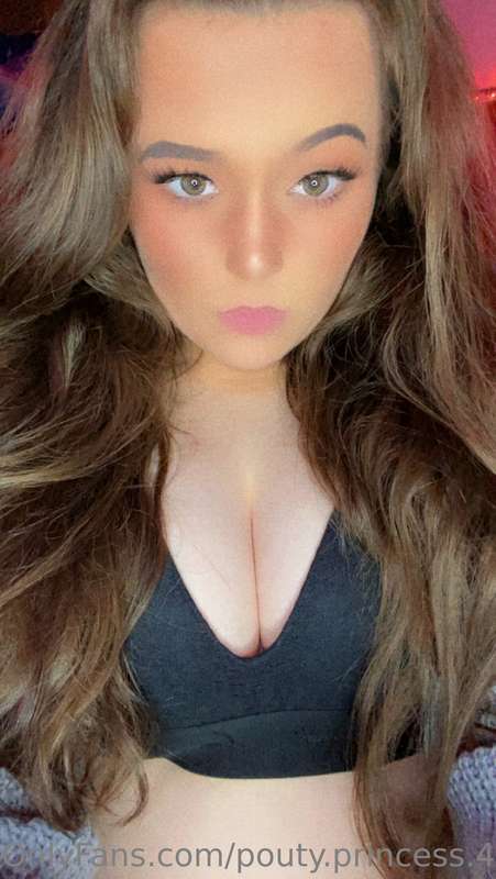 showing off the titties 😝 1