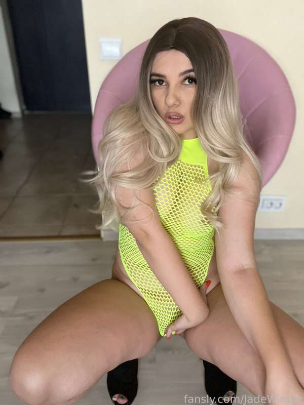 Jadewinter - Fansly - 31 Mar, 2023