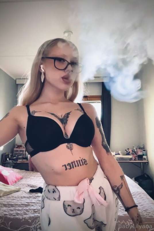 Rakastan vaan räpsiä kuvia ja pelleillä värien jne kanssa 🤭 .. 7