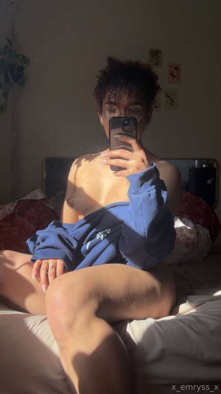 X_Emryss_X - Onlyfans - 07 Feb, 2025 6