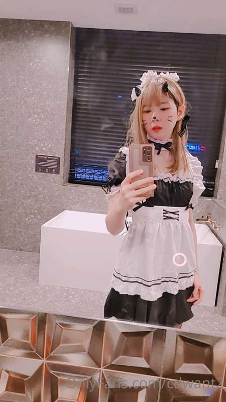 메이드복 사진 26장!!

26 photos of maid clothes!! 5
