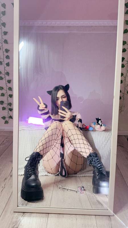 Mia_Dddd - Fansly - 29 Jan, 2025