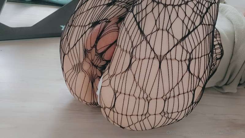 New fishnets :3 do they make me look like a hot goth girl? 🥺.. 8