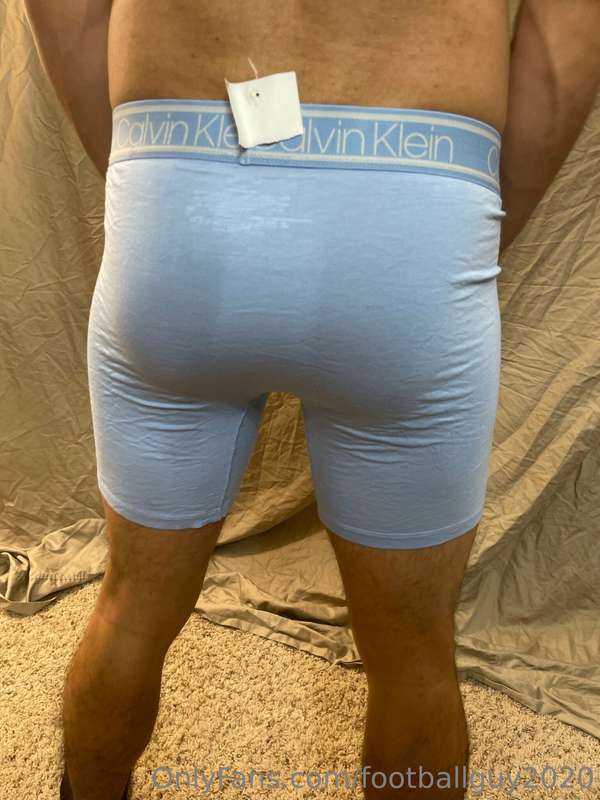 The Calvin Klein set of PVT Martinez - you'll want to see th.. 8