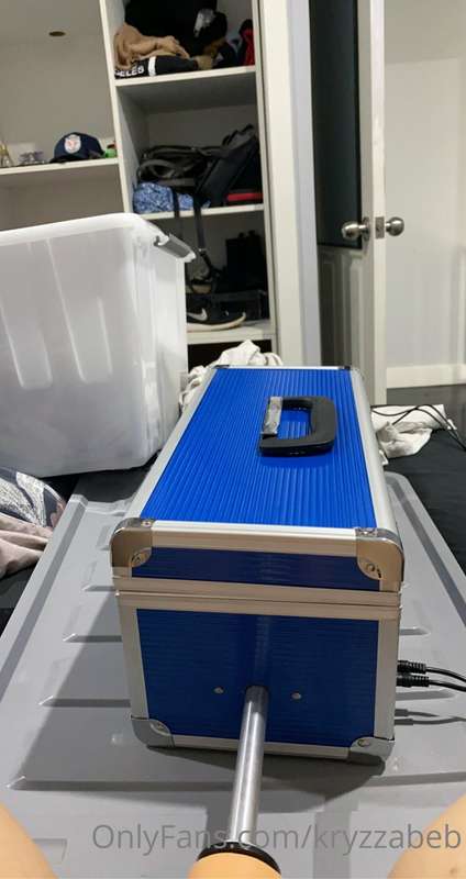 I got a fuck machine. 😈 1