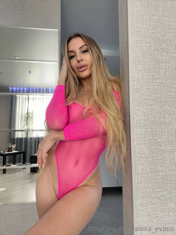 https://onlyfans.com/polinaca…𝙏𝙝𝙞𝙨 𝙜𝙞𝙧𝙡 𝙞𝙨 𝙠𝙣𝙤𝙬𝙣 𝙖𝙡𝙡 𝙤𝙫𝙚𝙧 𝙊𝙣..