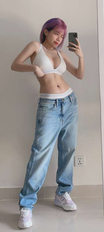 Calvin Klein set will be available soon on my fans(.)ly/ainn..