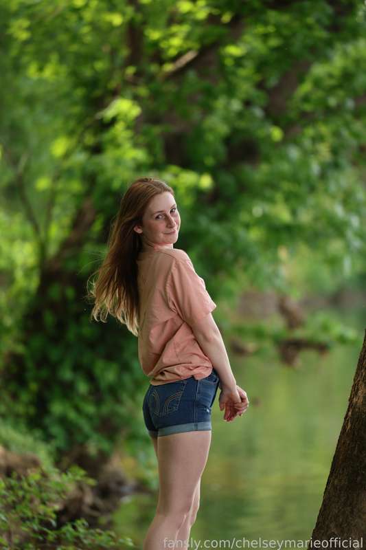Chelseymarieofficial - Fansly - 07 May, 2025 36