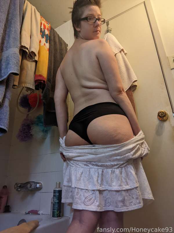 Honeycake93 - Fansly - 09 Sep, 2022 3