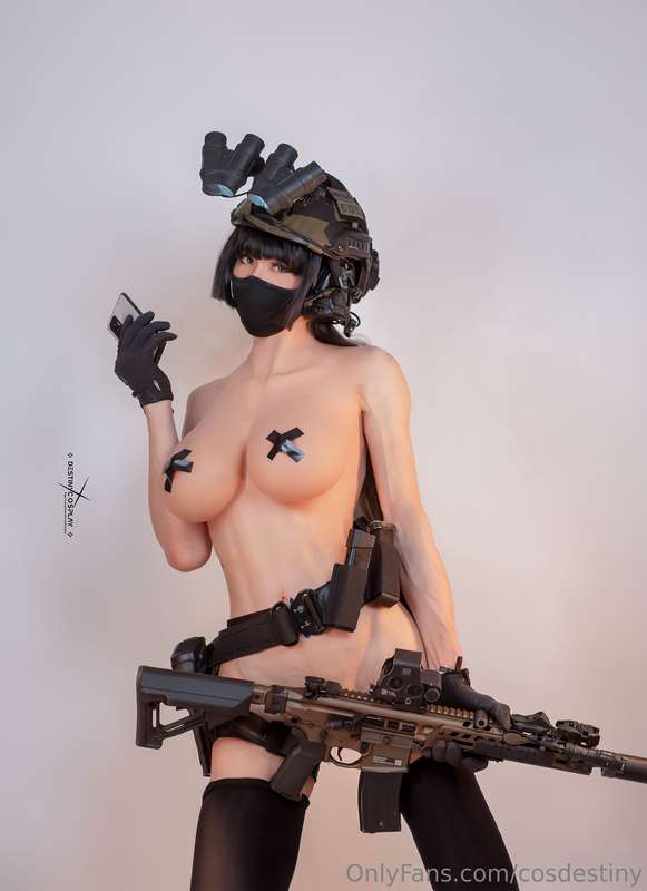naked operator 1