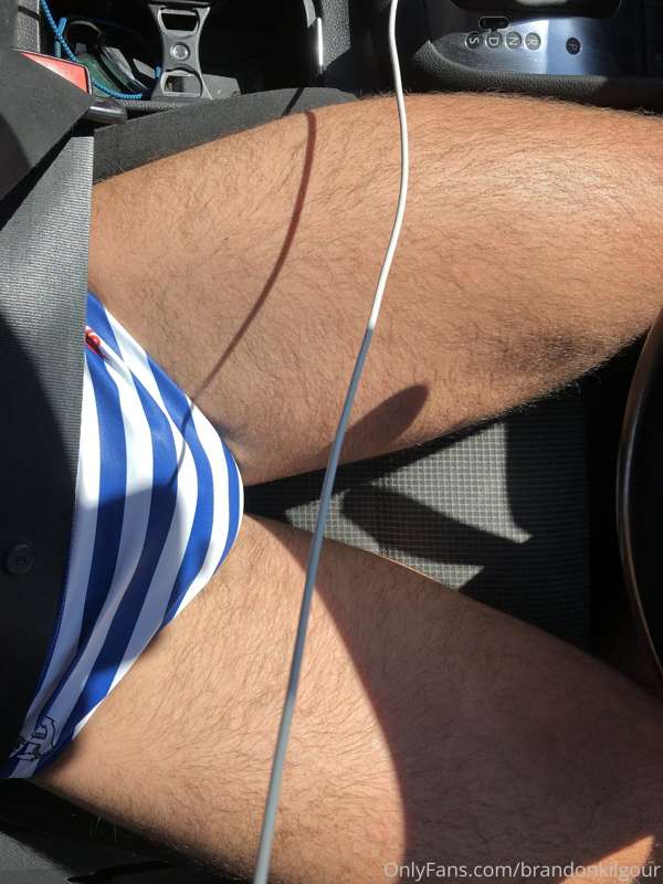 is it illegal to jerk off while i drive?
