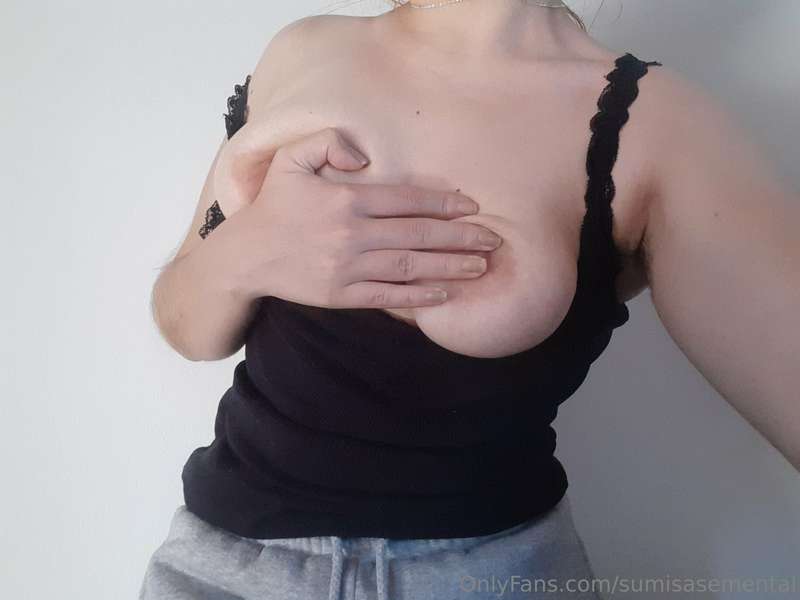 do u like to suck tits?