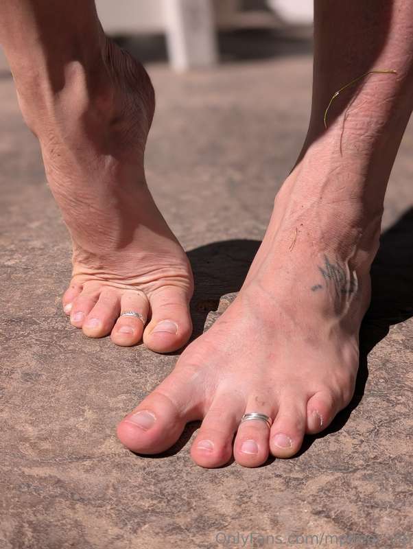 Happy Toes Day🫶🏼👣 3