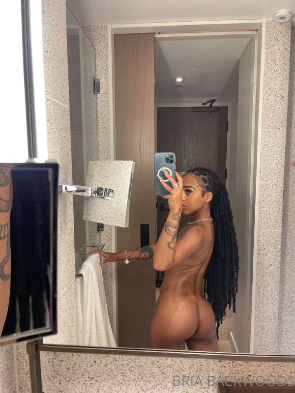 Hello my loves 1