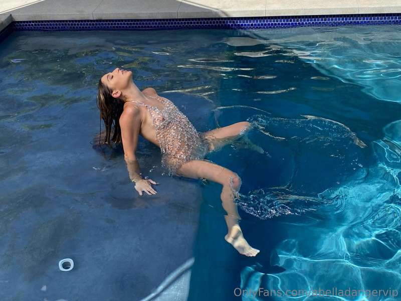 give my chills when you touch me 💦