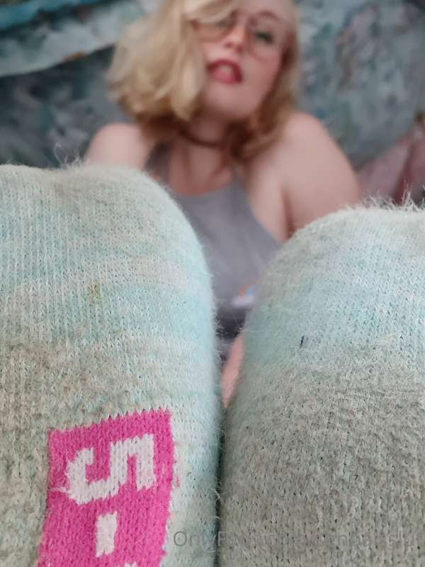 Ended up wearing these socks for 7 and a half days 🙈 it felt.. 5
