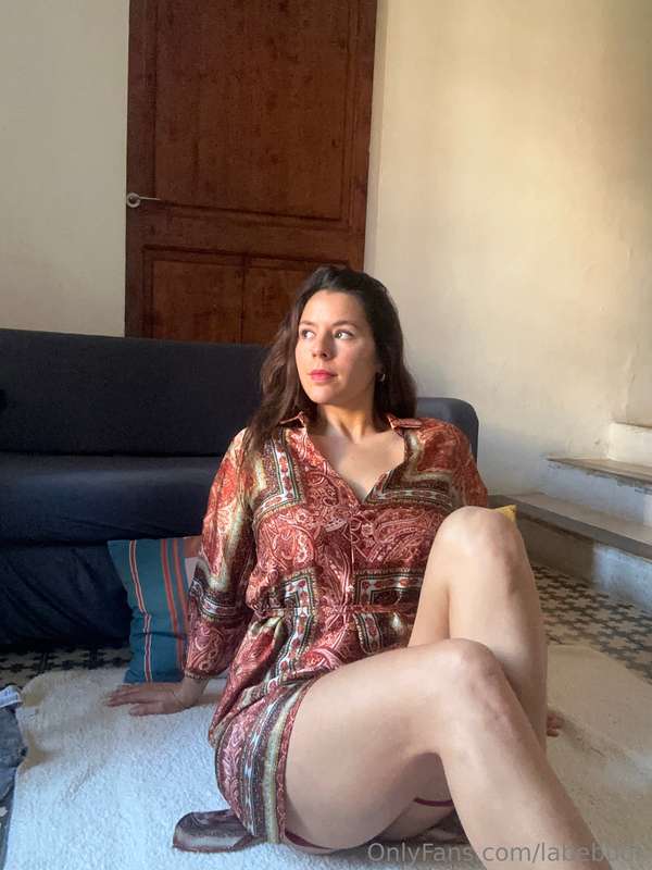 a cabin day with myself, enjoying the morning dance and gett..