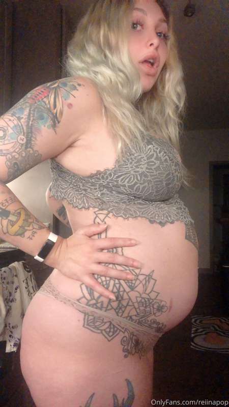 funnel chugging gain shake after stuffing, bloating and infl.. 7
