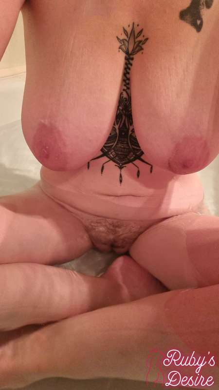 Would you join me? 😘 1