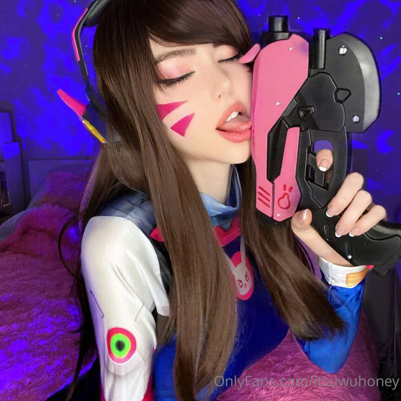 D.Va selfie set 💕
