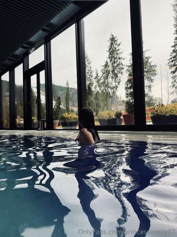 First Time Trying A Warm Pool On Winter, It Was Amazing🥰🥰🥰