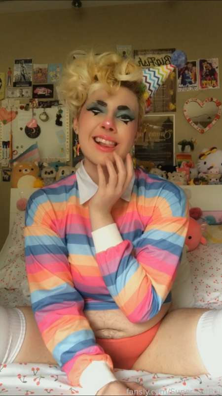 Superslutboi - Fansly - 16 Oct, 2021 11