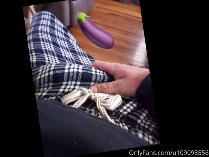 Who wants to play with me? 3