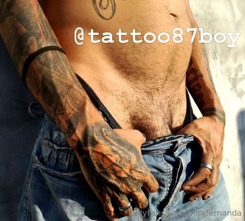 @tattoo87boy  💸 Free subscription 💸 🔥Guitar boy 🔥 Tattoo boy..