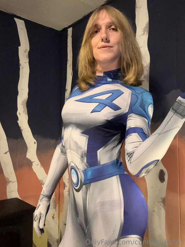 Got my invisible women Onesie cosplay (marvel fantastic 4) 🤩..