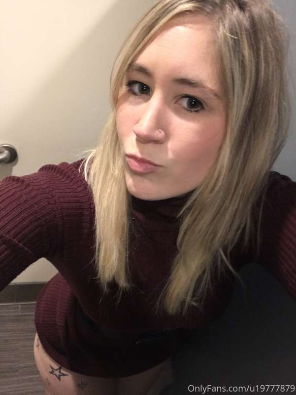 Subgirl0831 - Onlyfans - 28 Jan, 2020 4