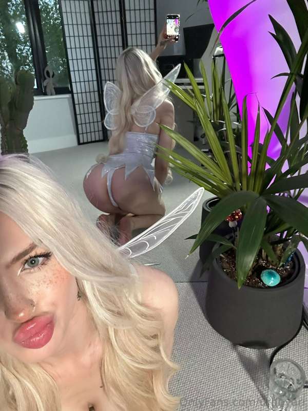 angel Ari can also be devil Ari, message me to find out ;)