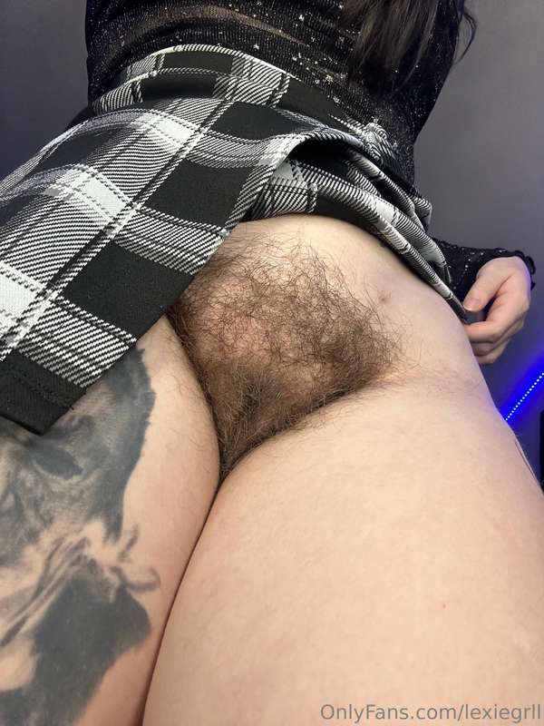 Do you think it’s bad that I never wear panties? 2