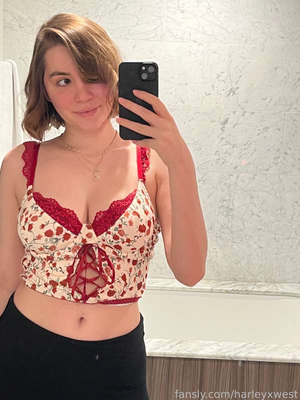 Harleyxwest - Fansly - 24 Apr, 2024