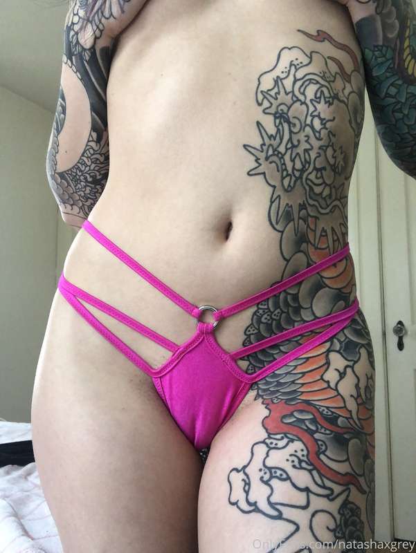 Logging on to cam right now, cum play with me live! chaturba.. 3