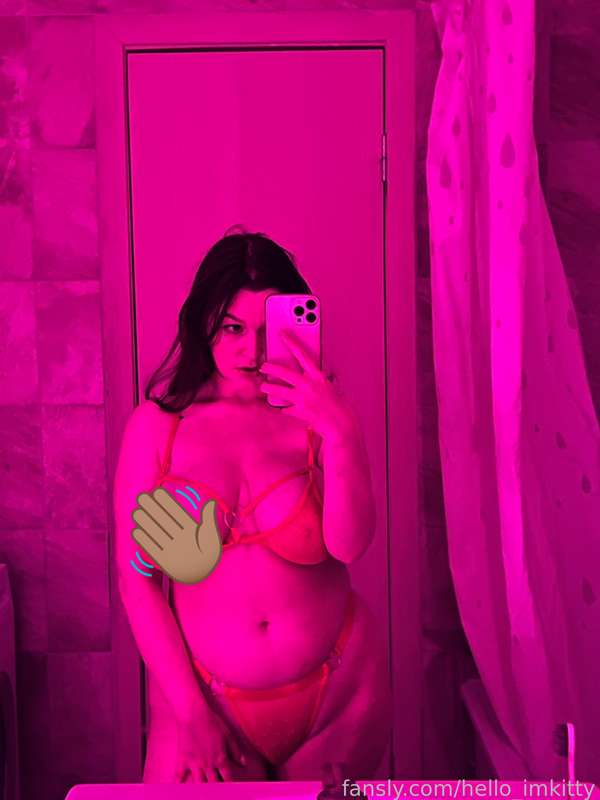 Hello_Imkitty - Fansly - 05 Oct, 2022 2