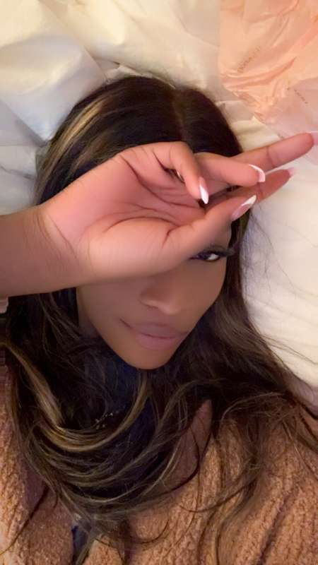 cum get the kind of attention only a nasty lil gf like me ca..