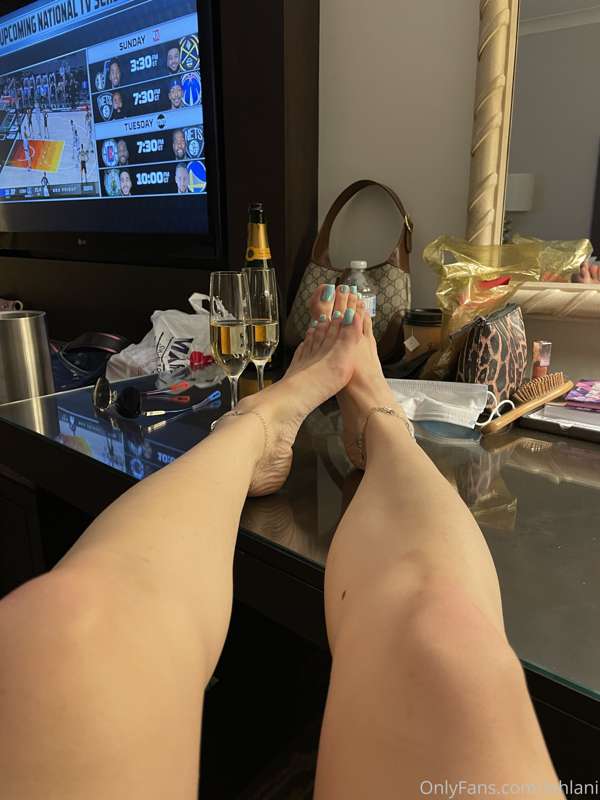 😜 6
