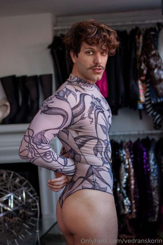 invitados a mi Showroom :P 7