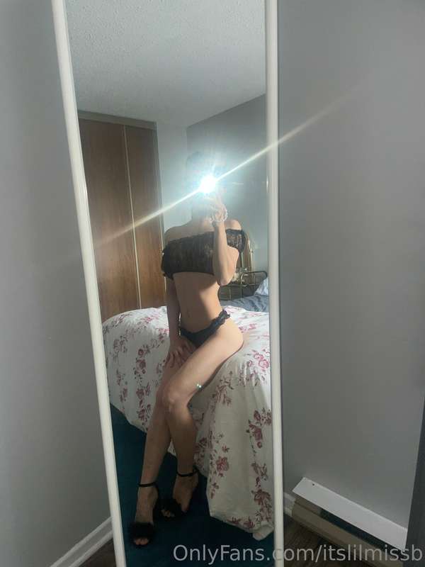 Coming to join me? Or joining me to cum? 😏