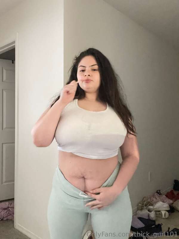 Thick_Gurl101 - Onlyfans - 02 Feb, 2025 24