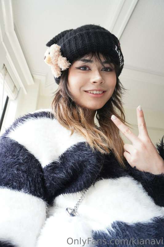 Hi everyone!!
I haven't filmed a new video yet but I took a ..