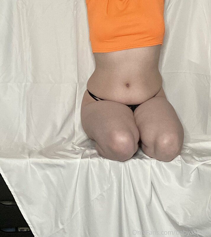 My waist makes me happy x