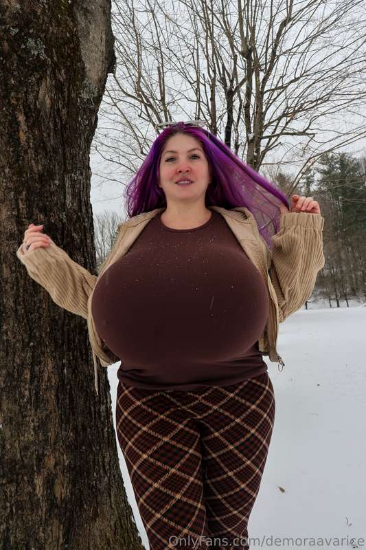 So yea.. it was stupid cold yesterday... was gonna shoot ins.. 9