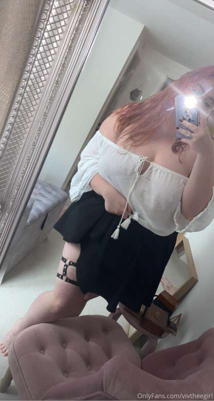Thick thighs and Big boobs are life 🤤😩cant change my mind 😈