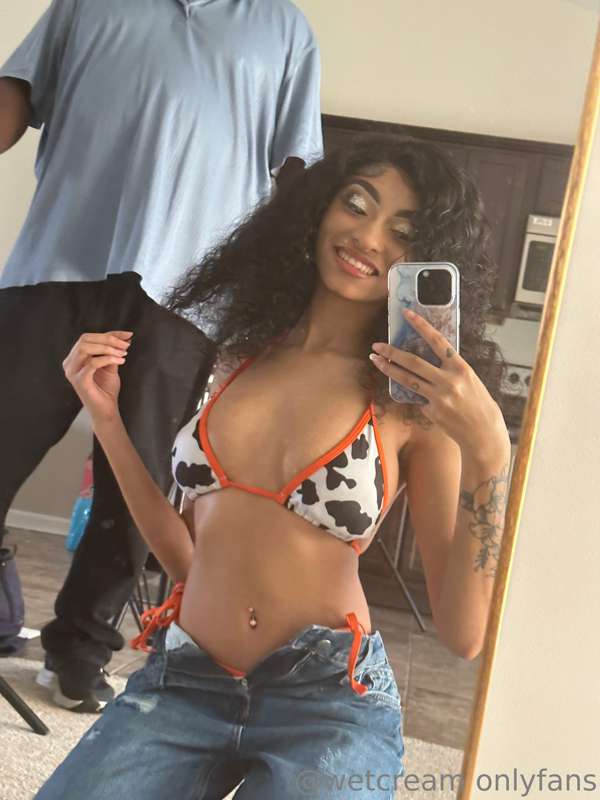 ~ somebody else did my makeup but previews of bday shoot🥵 14