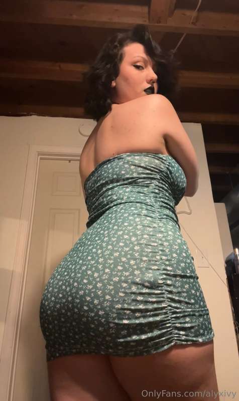 It’s too cold for sundress season, but I’ll show it off for .. 3