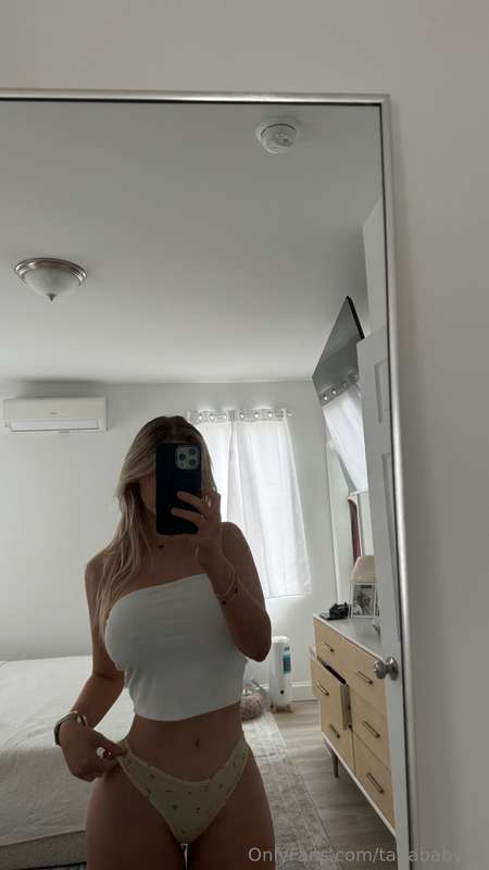 woke up horny again 😫 2