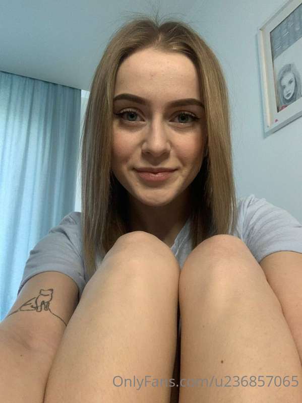 While these knees are still on the carpet, I can show them t..