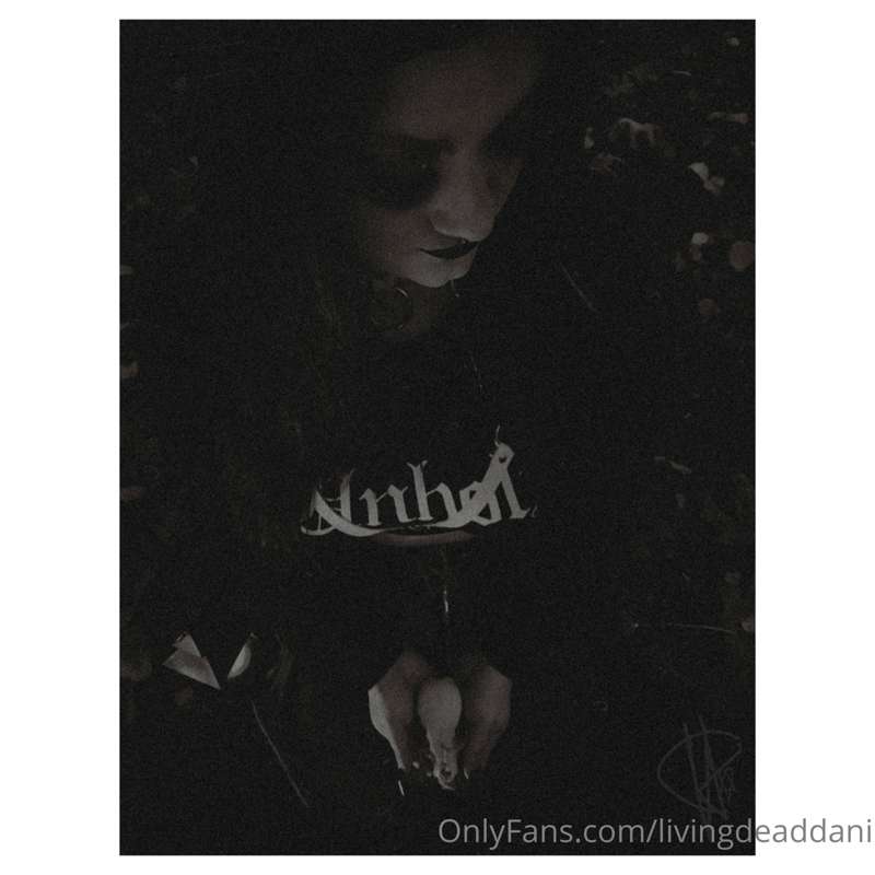 Halloween 21 shoot 🎃🖤🕸⚰ 2