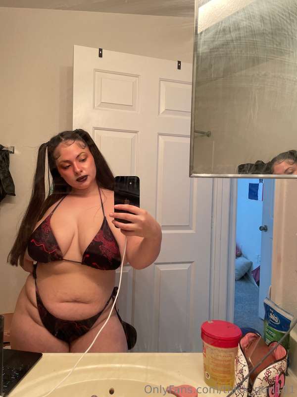 Thick_Gurl101 - Onlyfans - 13 Sep, 2024